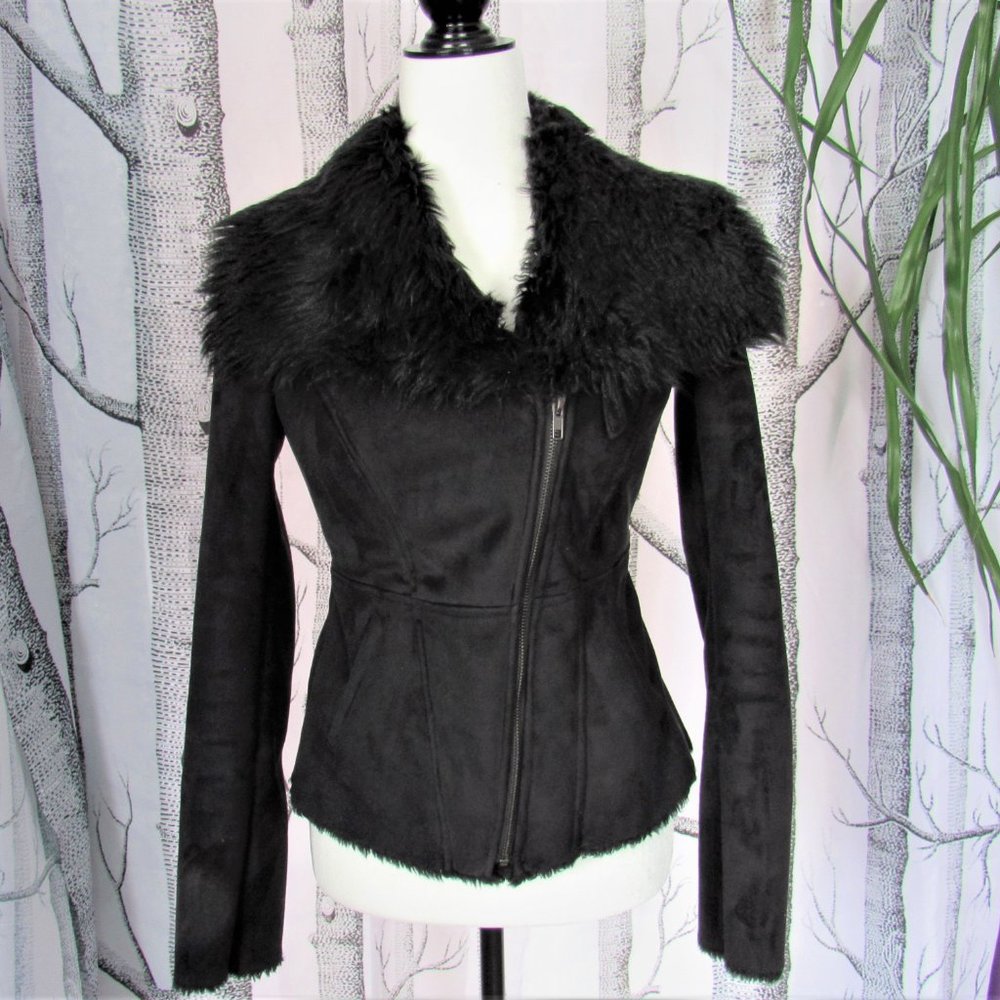 le chateau Faux Suede Fur Collar Short Winter Jacket